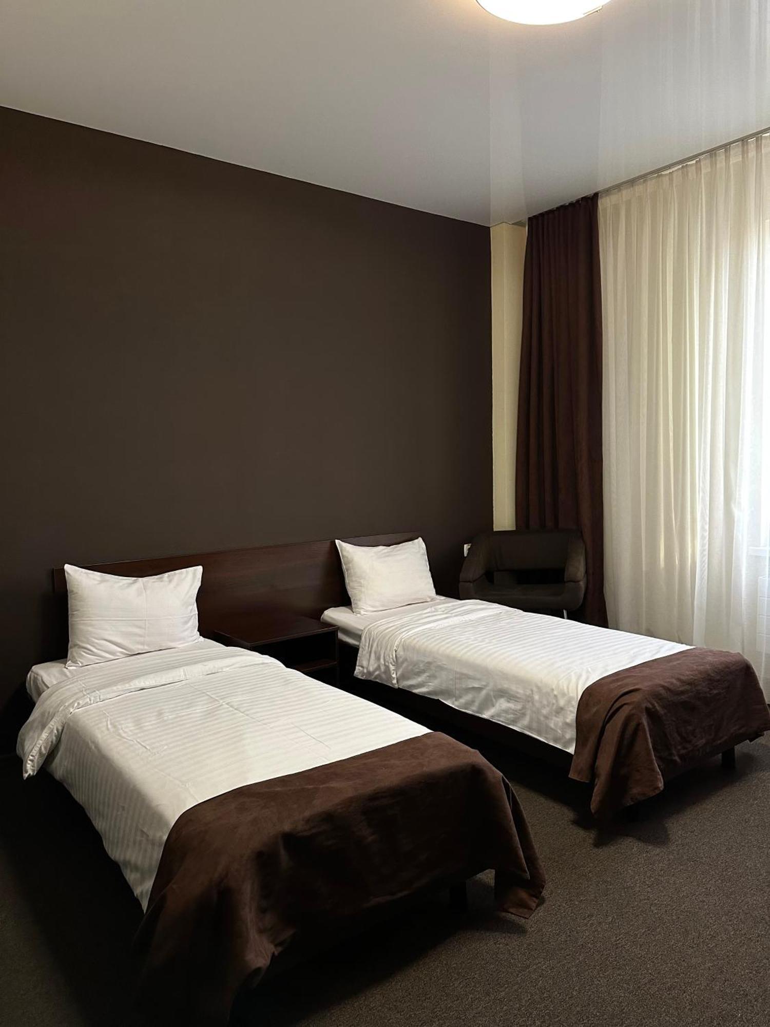 Hotel Atmosphere Poltava Quarto foto